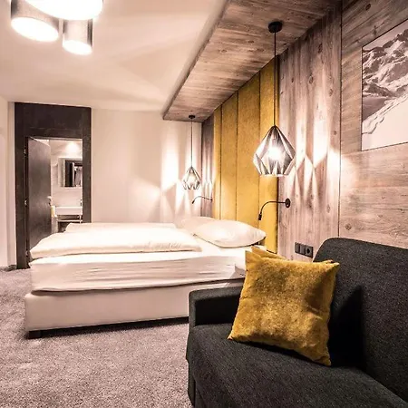 Mooshaus Winterresort فندق