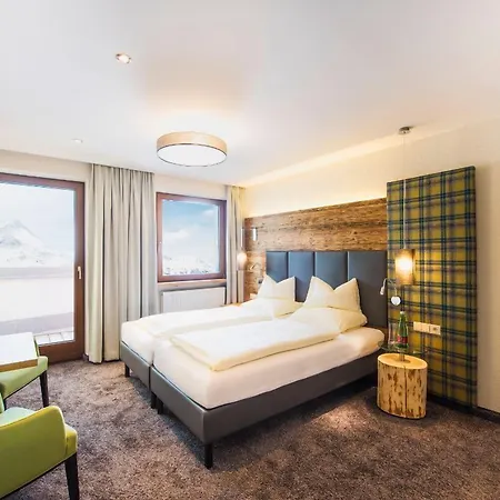 Mooshaus Winterresort 4*