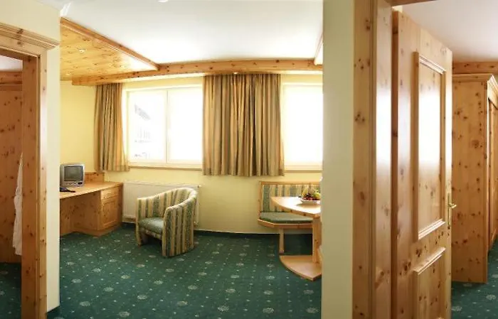 Hotel Mooshaus Winterresort 4*