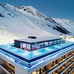 فندق Mooshaus Winterresort كوهتاي