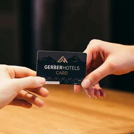 Mooshaus Winterresort 퀴타이