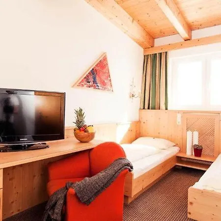 فندق Mooshaus Winterresort 4*