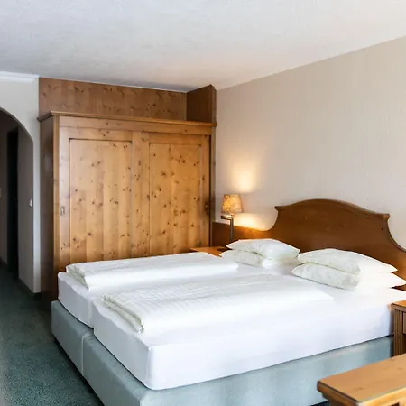 호텔 Mooshaus Winterresort 4*