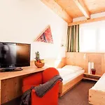 Hotel Mooshaus Winterresort 4*
